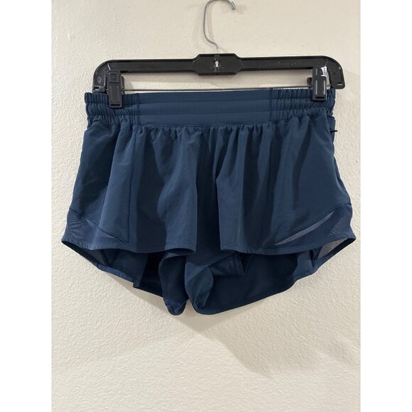 Lululemon Shorts Hotty Hot Low-Rise Lined Short 2.5 Women's size 6 gym running - Picture 3 of 8